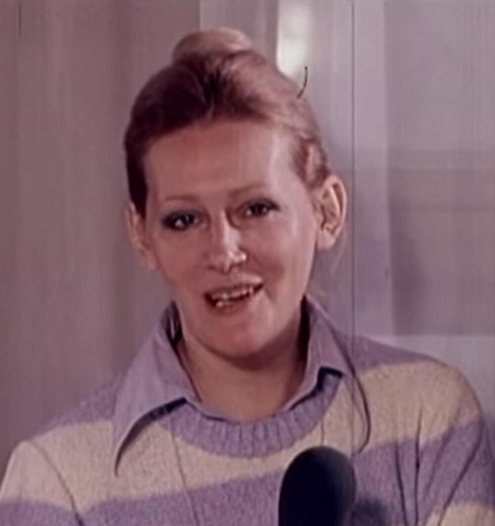 U prvim godinama šezdesetih je radila na RTV Zagreb