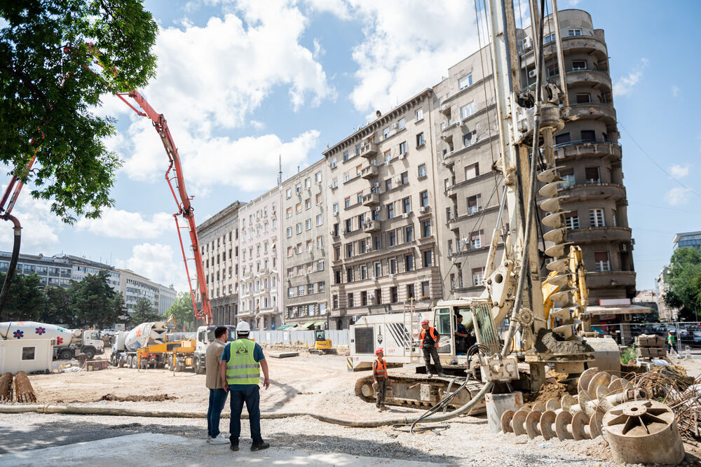 Radovi na izgradnji podzemne garaže