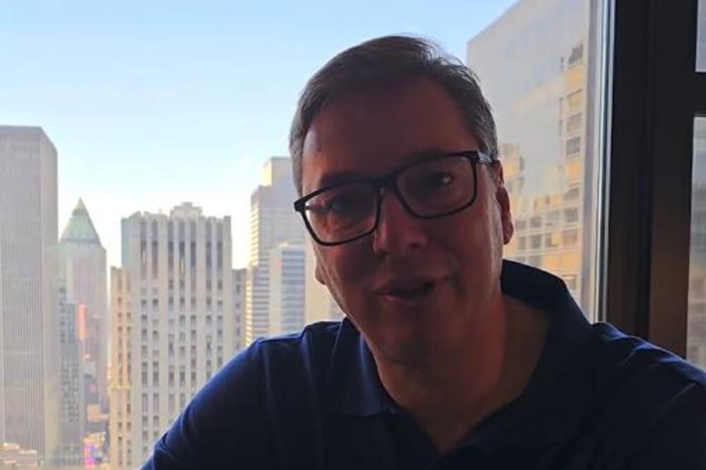 PREDSEDNIK VUČIĆ POSLAO SNAŽNU PORUKU NARODU IZ NJUJORKA:" Sutra nije Vidovdan, ali će se sve JASNO VIDETI"
