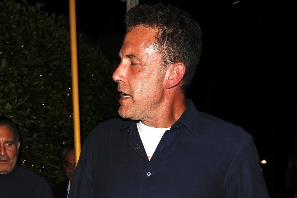 Kada budete videli koliko je para dao za ovaj luksuz ostaćete bez teksta: Oko njega samo raskoš, sve kao u snu