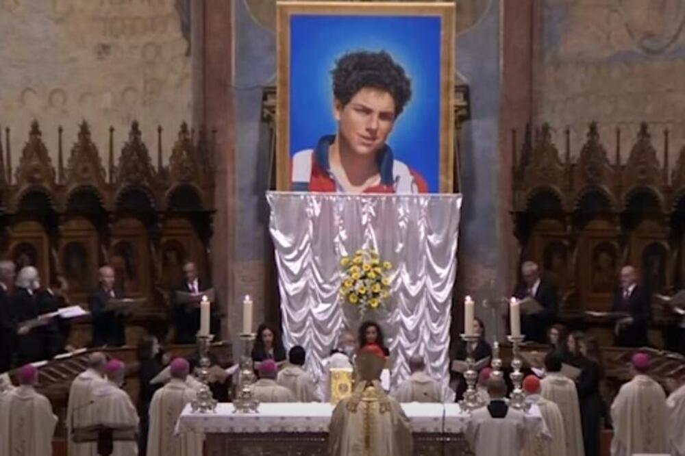 TINEJDŽER KOJI JE PREMINUO OD LEUKEMIJE ĆE POSTATI SVETAC? Papa dao blagoslov, a detalji iz njegovog života...