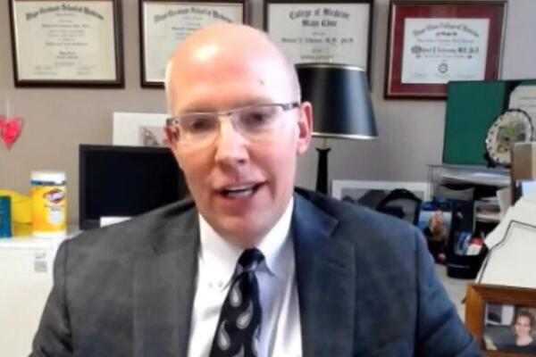 KARDIOLOG OTKRIO ZAŠTO MERI PRITISAK NA DESNOJ RUCI: Ako vam PRELAZI OVE BROJEVE, radi se o TEŠKOJ BOLESTI