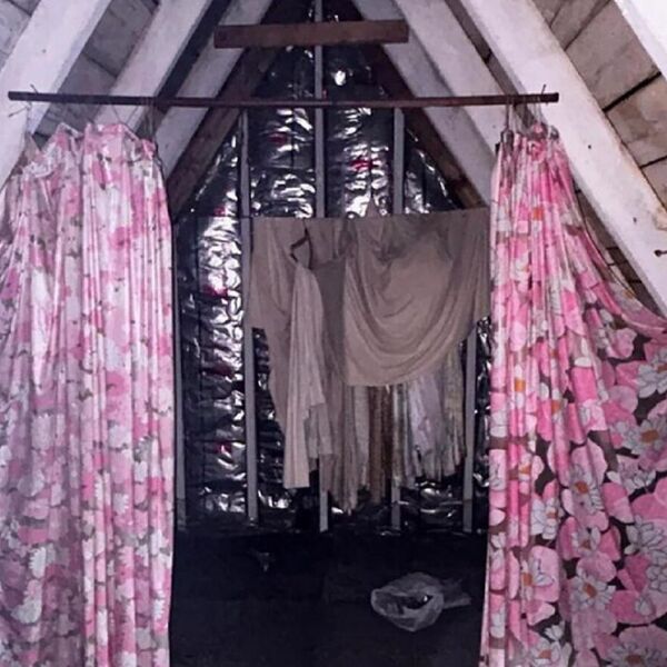 PRVI PUT SE POPEO NA TAVAN I OTKRIO RITUALNU SOBU: Ostao ZGRANUT, jeza mu se UVUKLA U KOSTI zbog ovog prizora