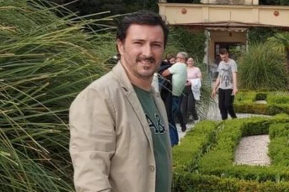 ĐORĐE DNEVNO ZARADI I DO 15.000 DINARA! Prvi je u Srbiji koji je počeo BIZNIS za koji sigurno niste čuli (FOTO)