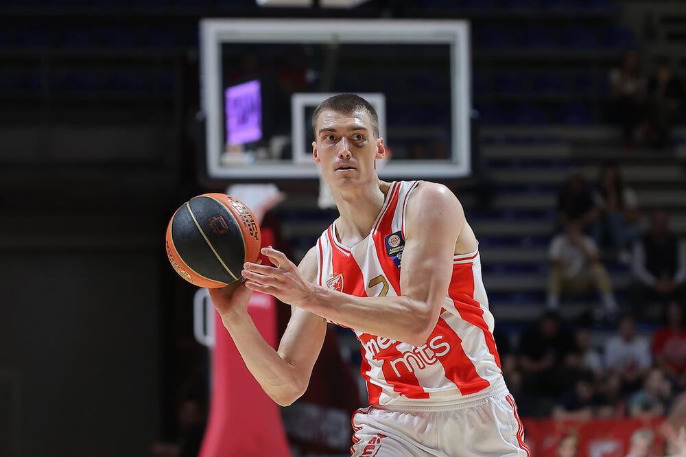 Stefan Lazarević prvi put u karijeri igraće u inostranstvu (Foto)