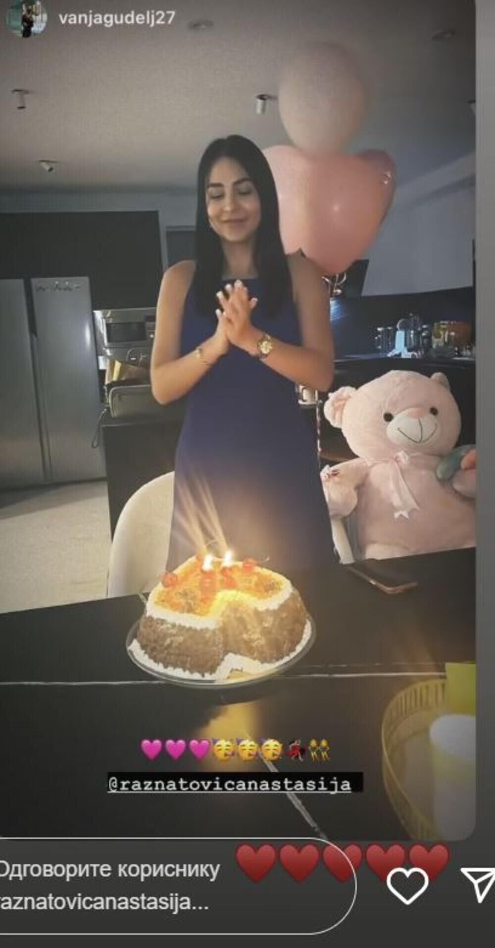 Gudelj iznenadio Anastasiju za rođendan