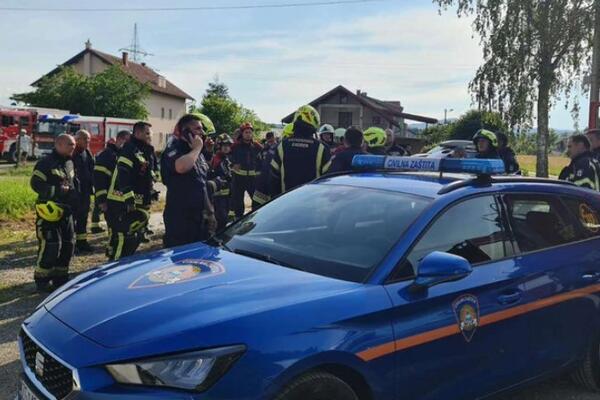 TELO POGINULOG ZAROBLJENO POD OLUPINOM! PRVI SNIMCI AVIONSKE NESREĆE KOD ZAGREBA: Istragu će preuzeti sada VOJSKA?