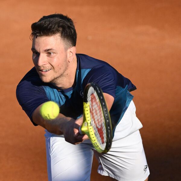 Bruka i sramota: Francuzi pljuvali Kecmanovića!