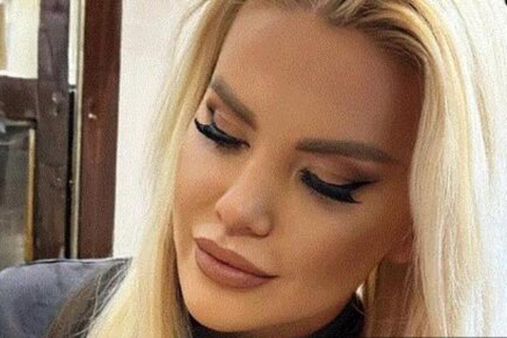 "NAJGORI OSEĆAJ GLEDATI KAKO NEKO UMIRE, A NE MOŽEŠ MU POMOĆI" Potresna objava voditeljke Pinka, reči KIDAJU DUŠU