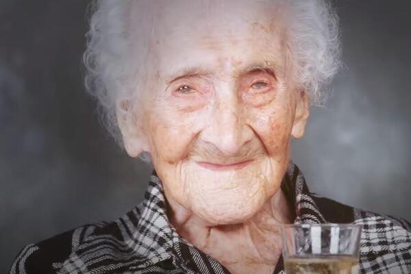 OVA FRANCUSKINJA JE VAŽILA ZA NAJSTARIJU OSOBU NA SVETU: Zbog ove 3 namirnice NADMUDRILA SMRT i doživela 122.