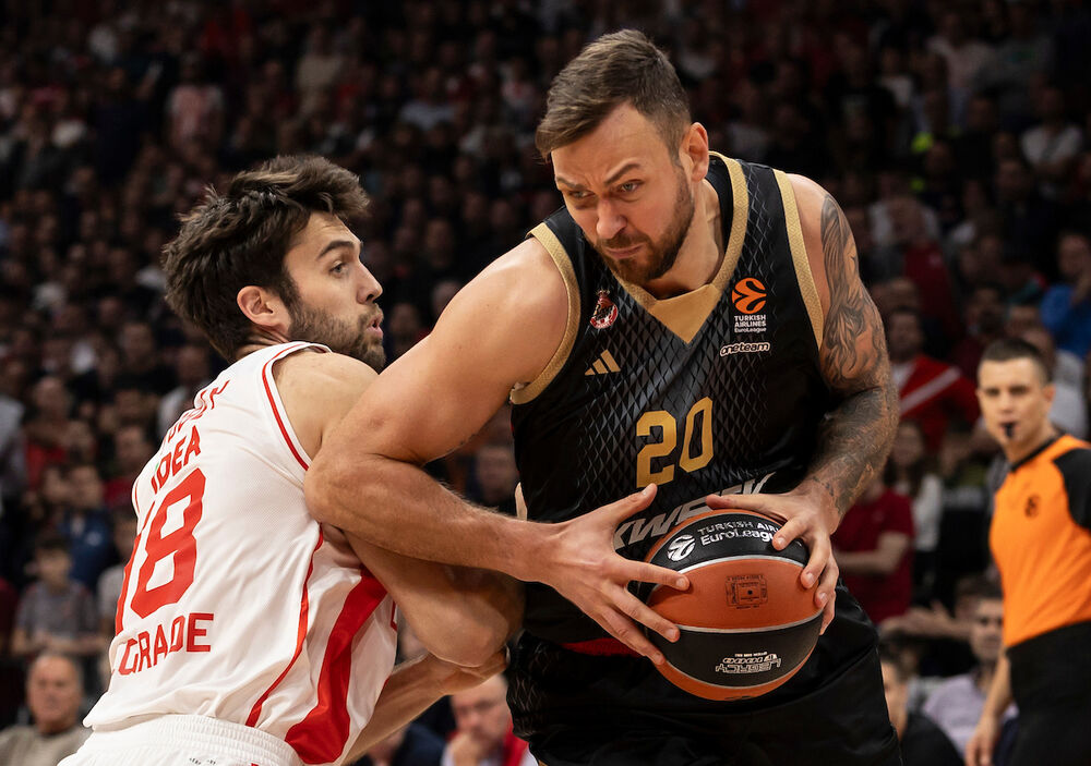 KK Crvena zvezda, Majk Tobi