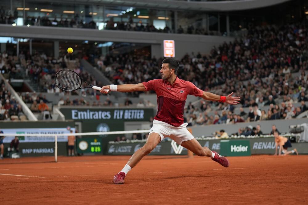 NOVAK DO KRAJA KARIJERE BEZ TRENERA?! (FOTO)