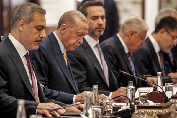 ERDOGAN DONEO ODLUKU ZBOG KOJE ĆE AMERI POZELENETI OD BESA: Momentalno se oglasili iz RUSIJE, pazite ŠTA SE DEŠAVA!