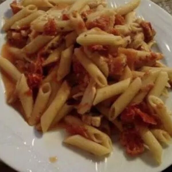 SVIMA OVO IZGLEDA KAO OBIČAN TANJIR SA HRANOM, ALI ISTINA JE SKROZ DRUGAČIJA: Kad vidite 1 detalj, ŠOKIRAĆETE SE