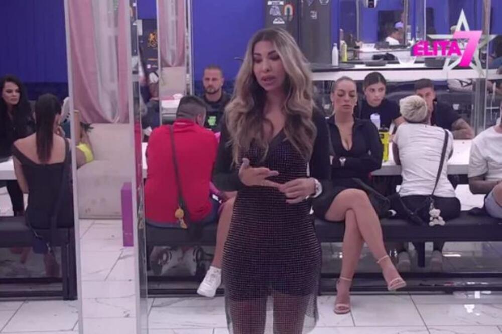 ANELI AHMIĆ DONELA VAŽNU ODLUKU: Progovorila o svojoj porodici i Janjušu, pa otkrila gde će ŽIVETI nakon Elite