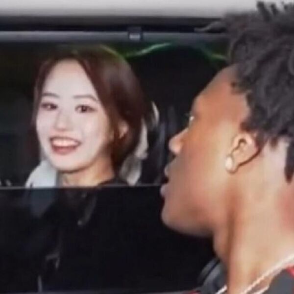 BILA JE SA DEČKOM U KOLIMA KAD JOJ JE ZATRAŽIO BROJ TELEFONA: Njemu nije mogla da odoli, sledi ŠOK REAKCIJA momka