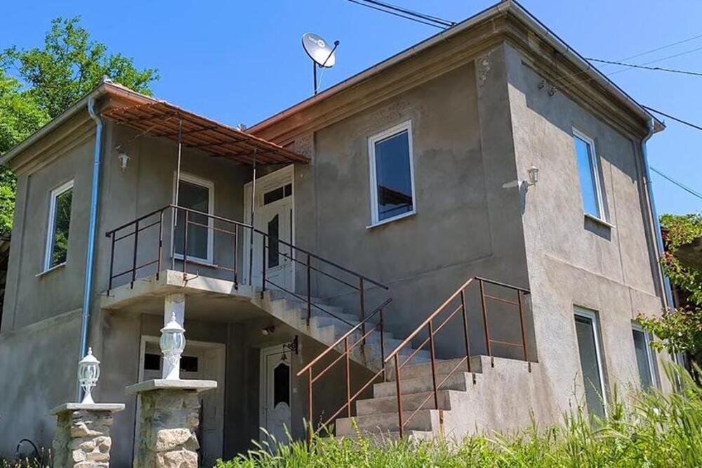 ZAVRŠENA OBDUKCIJA UBIJENE PORODICE U KNJAŽEVCU: Evo šta je pokazao rezultat