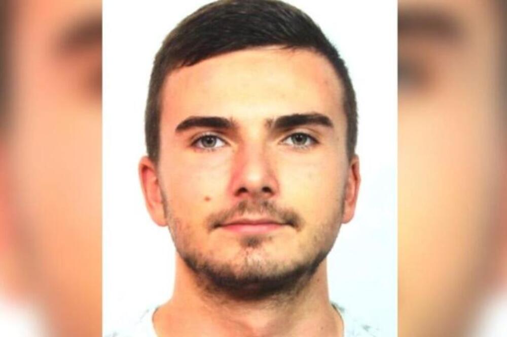 OTIŠAO DA PROŠETA PSA U PETAK, PA NESTAO BEZ TRAGA: Nestao mladić u Splitu, porodica moli za pomoć (FOTO)