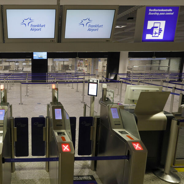 Pao Šengen, uvedene granične blokade, na aerodromima haos: Žestok okršaj Španije i Italije