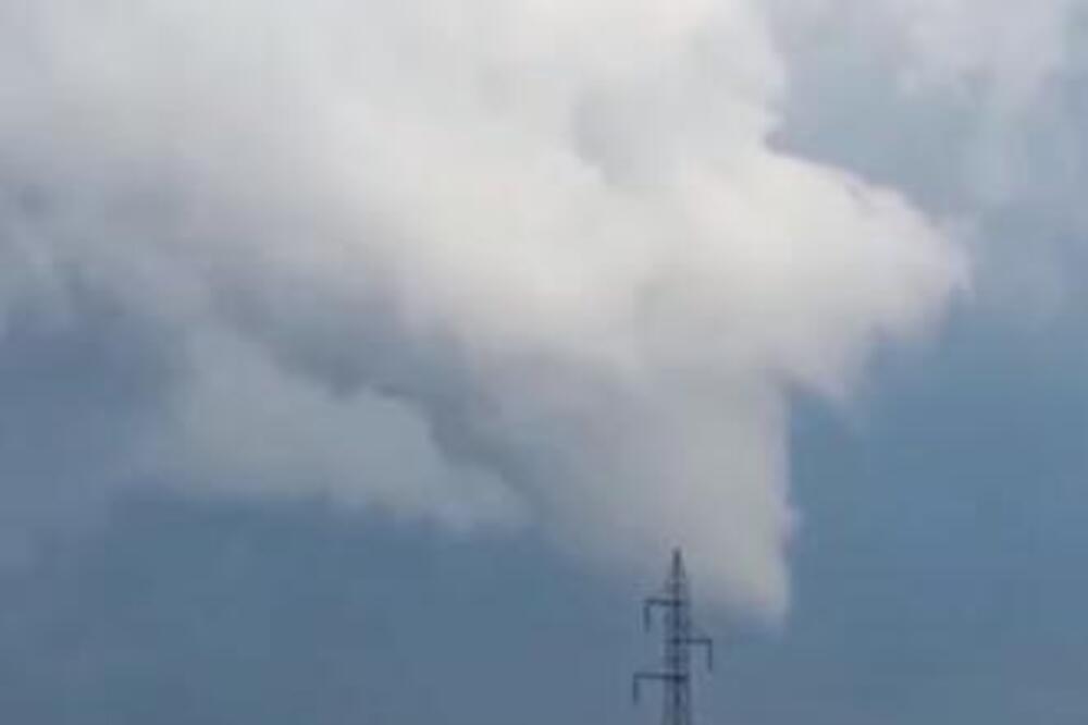 U ZRENJANINU ZABELEŽNO JAKO NEVREME: Svi su gledali u nebo! (VIDEO)