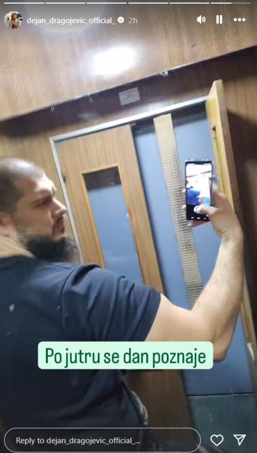 Dejan Dragojević bio zaglavljen u liftu 40 minuta