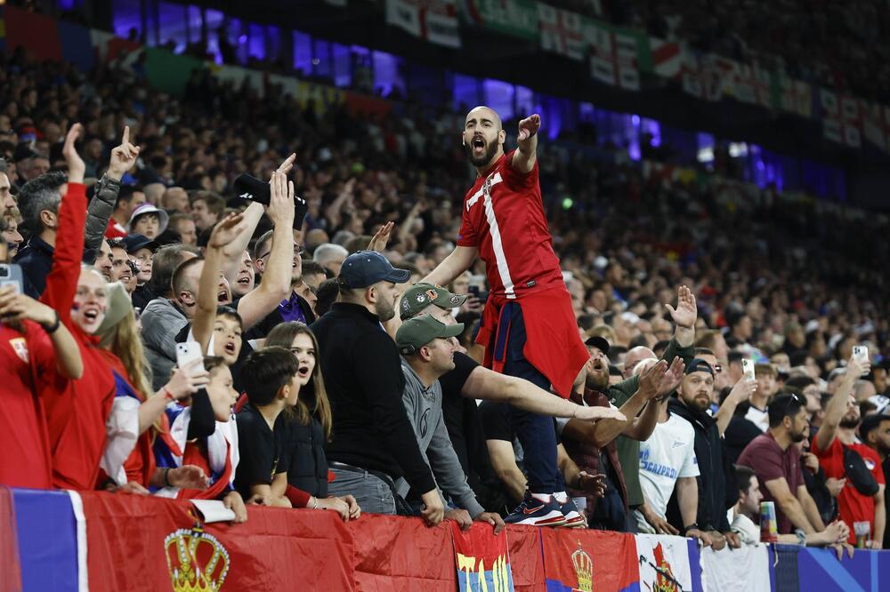 Mrzitelji Srba prednjače po UEFA kaznama! Poznato na kom mestu je naš Savez (FOTO)