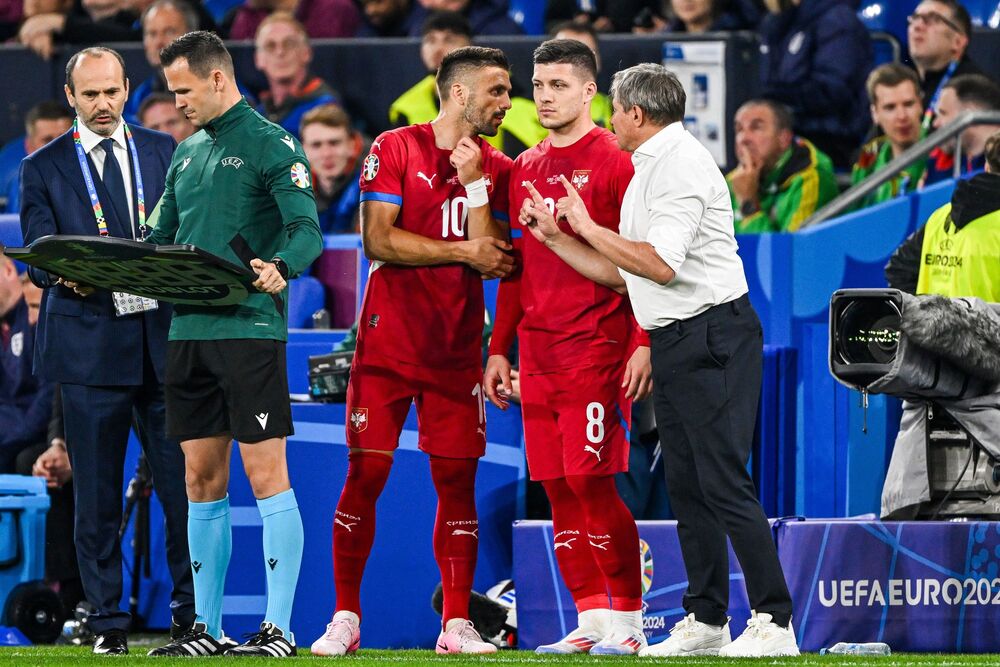 Dušan Tadić, Luka Jović i Dragan Stojković Piksi na utakmici Srbije i Engleske