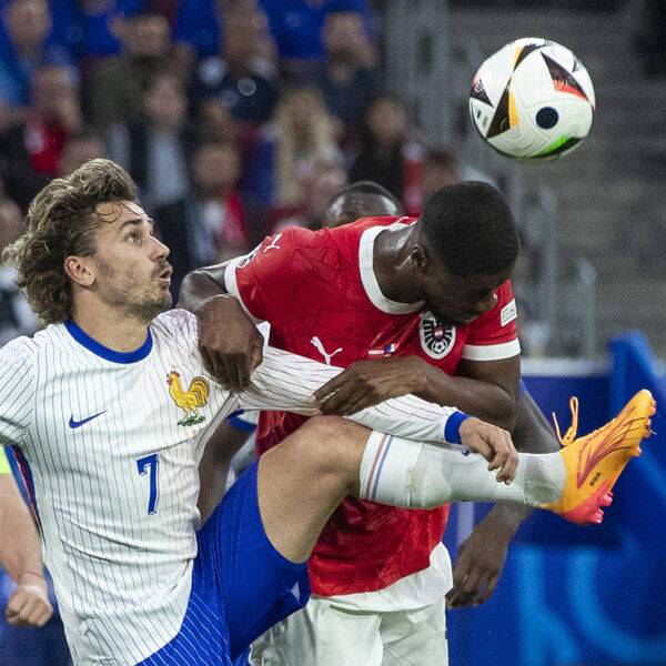 FRANCUZI UZ POMOĆ AUTOGOLA DOŠLI DO POBEDE NAD AUSTRIJOM!