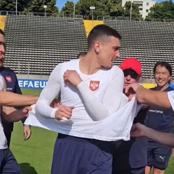 "ORLOVI" U NEMAČKOJ ISPOŠTOVALI SRPSKE OBIČAJE! Cepanje igrača i važna vest sa treninga (VIDEO/FOTO)