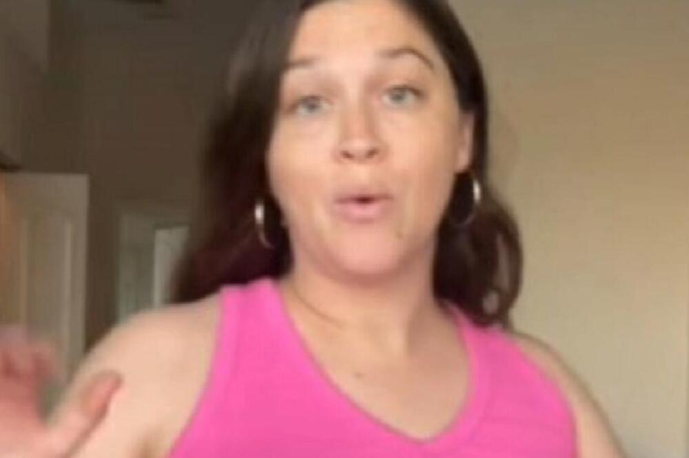 OVA ŽENA JE NABILA 28 KILA NAKON TRUDNOĆE: Snimala se sve vreme i POSLE KILOGRAMA napravila MILIONE na mrežama