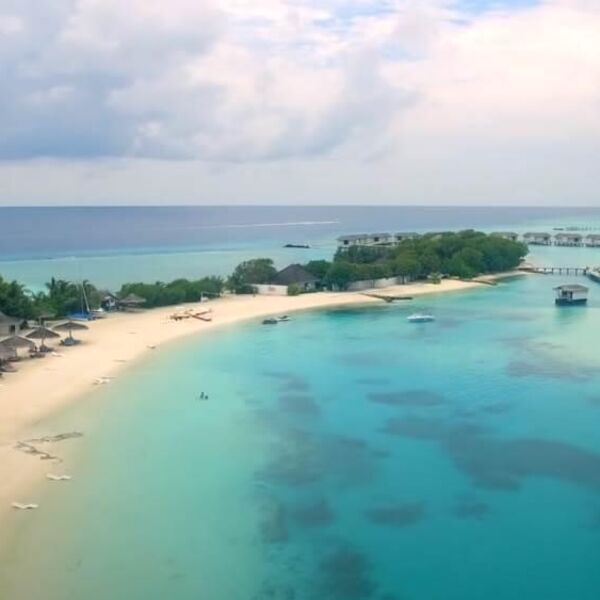 Prelepa ostrvska zemlja je upravo ukinula vize za 40 zemalja: Srbi se stalno dive njenoj lepoti, plaže su rajske!