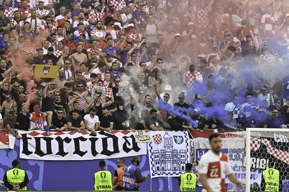 ŽESTOKA OSUDA: Kaznite svakog ko je skandirao "Ubij Srbina"