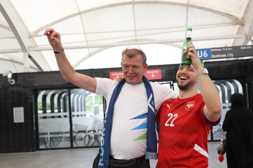 Navijači Srbije i Slovenije