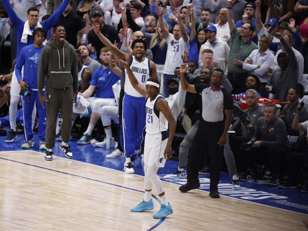 Frank Ntilikina u dresu Dalasa