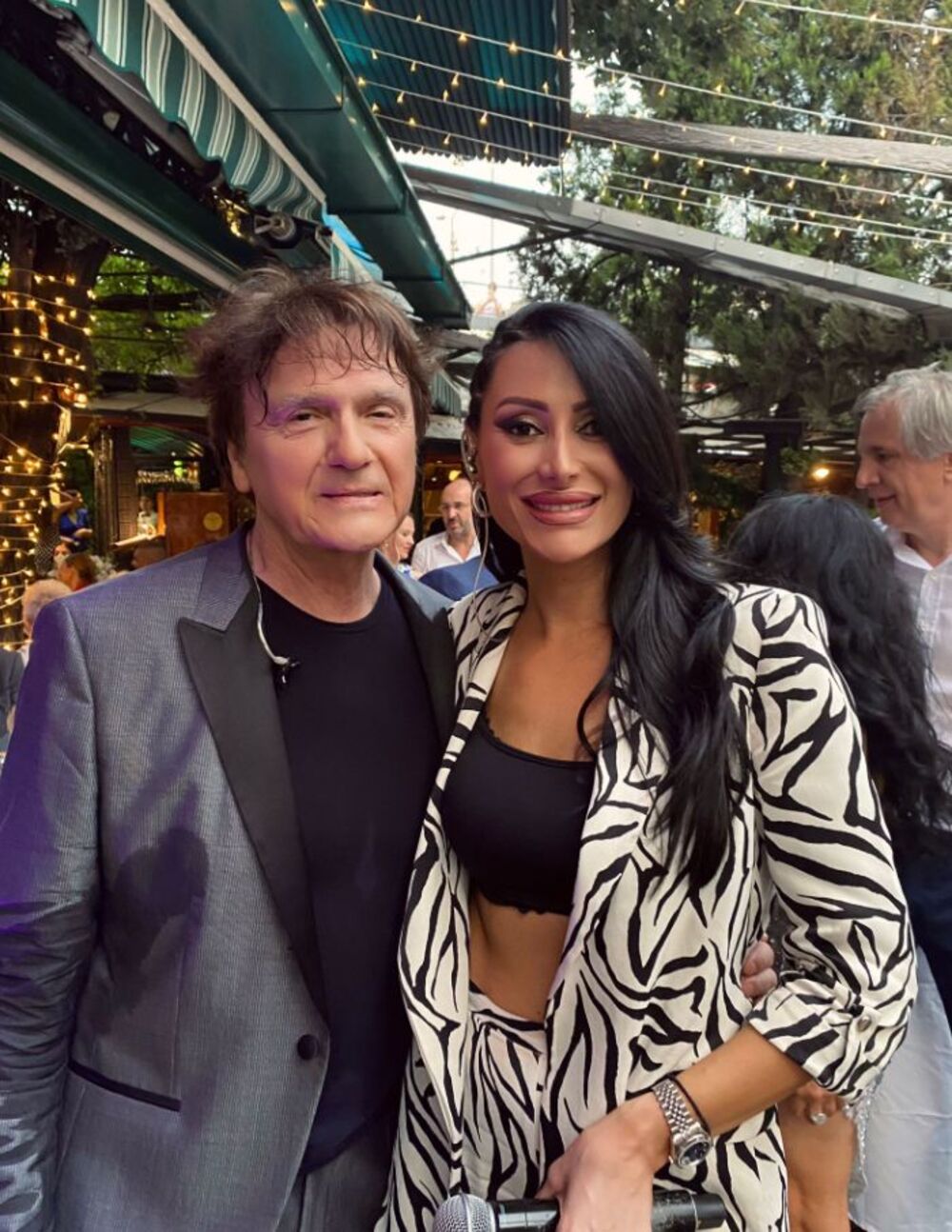 Zdravko Čolić i Mira Jovanović na venčanju sina srpskog biznismena