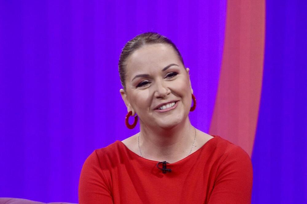 TRUDNA SILVIJA NEDELJKOVIĆ: Nakon 17 godina borbe za potomstvo pevačica i fudbaler čekaju BLIZANCE