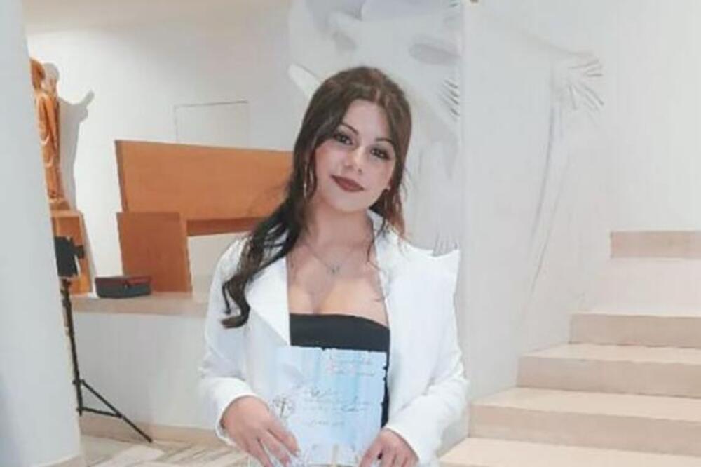 OD LUCIJE (15) NI TRAGA, NEUTEŠNA MAJKA SUMNJA DA JE OTETA: Reči očajne žene bude BOJAZAN, evo sa kim je VIĐENA!