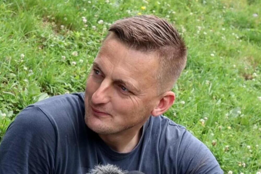 ADMIR JE ZA 2 GODINE ZARADIO DŽIP, KUĆU, KAFIĆ I KONJE: Ni sam nije verovao u USPEH, ovo je njegova priča (FOTO)