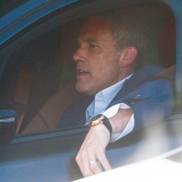 Svi znaju da je bogataš, ali sinu nije želeo ovo da ispuni: O njegovom postupku bruje svi, ovo mu je poručio