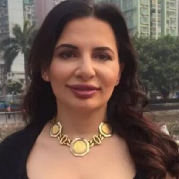 Ruža je najtraženija žena na svetu! Napravila milionsku prevaru, pa nestala bez traga i glasa, sumnja se da je...