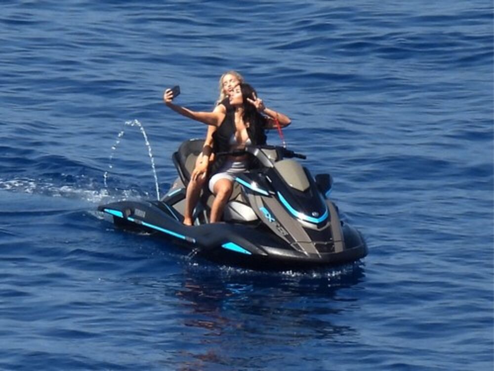 Ne gube vreme pa uveliko troše dane leta uživajući na omiljenoj destinaciji velikog broja Srba