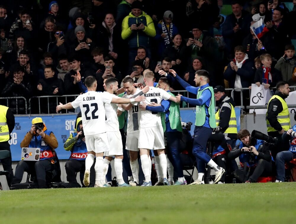 Slavlje fudbalera Slovenije protiv Portugala u Ljubljani