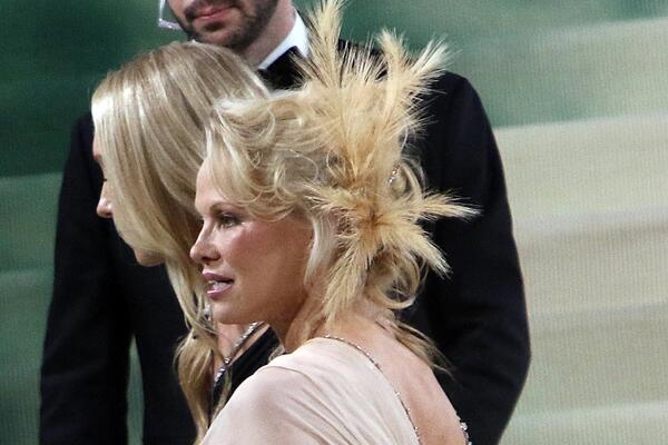 ŽENA U KOJU JE BIO ZALJUBLJEN SVAKI MUŠKARAC PROŠLA JE KROZ PAKAO: Odmalena je pratila TEŠKA SUDBINA, potresno