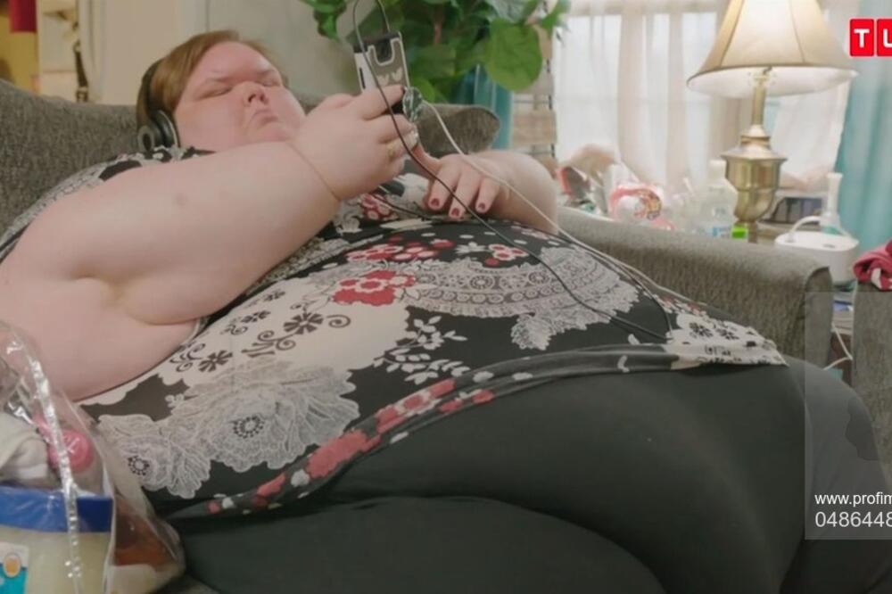 PLAĆALI SU JOJ DA SE PREJEDA DOK PUBLIKA GLEDA, IMALA JE PREKO 250 KILOGRAMA: Sada se PREPOLOVILA, evo kako izgleda