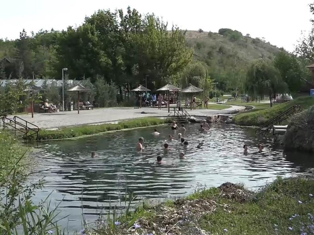 Ova banja u Srbiji je pravi raj za penzionere: Nema gužve, a cena za noć je smešna