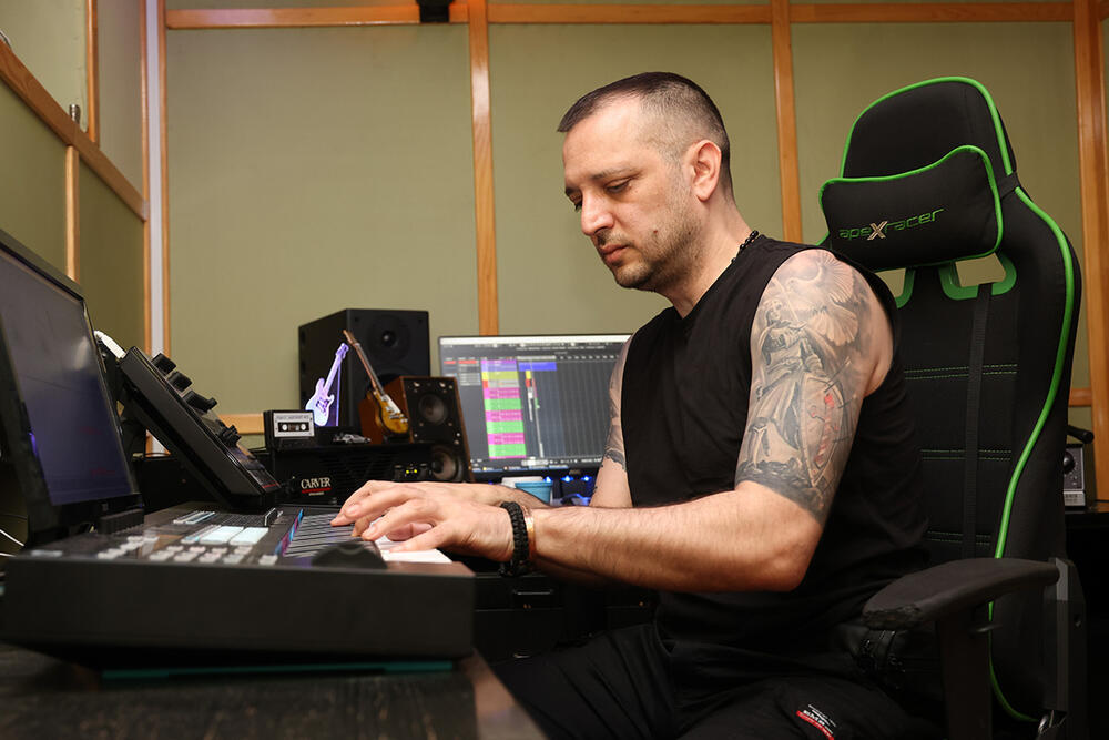 Indi Aradinović, Zoran Marjanović