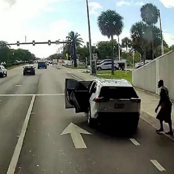 Prvo je ukrao terenca, pa primetio bebu na zadnjem sedištu: Budi Bog s nama šta je ovaj čovek uradio sa detetom