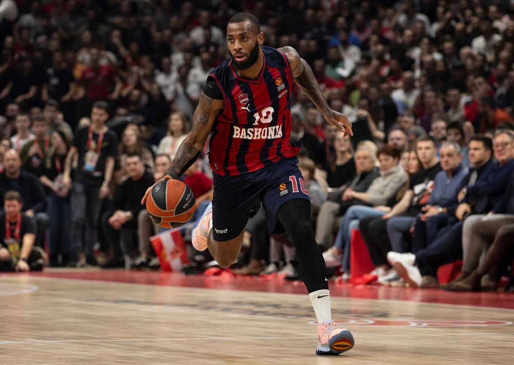 Kodi Miler-Mekintajer na utakmici Crvene zvezde i Baskonije u sezoni 2023/24 Evrolige