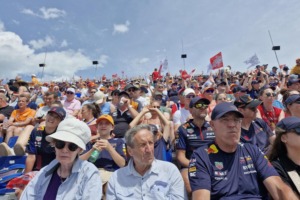 VIKEND PUTOVANJE KOJE NI FERŠTAPEN NE BI PROPUSTIO! "Narandžasta armija" napravila karnevalsku atmosferu na trci F1