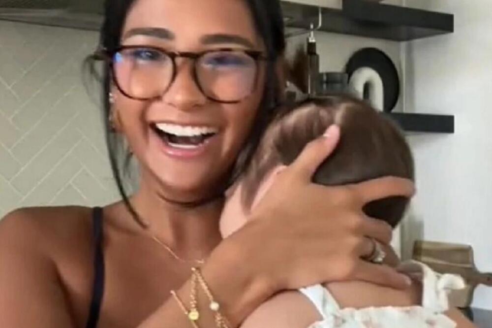 URNEBESNI SNIMAK BEBE KOJI JE POSTAO HIT NA MREŽAMA: Tata se ošišao, a ćerka ga nije prepoznala, pa krenula da...